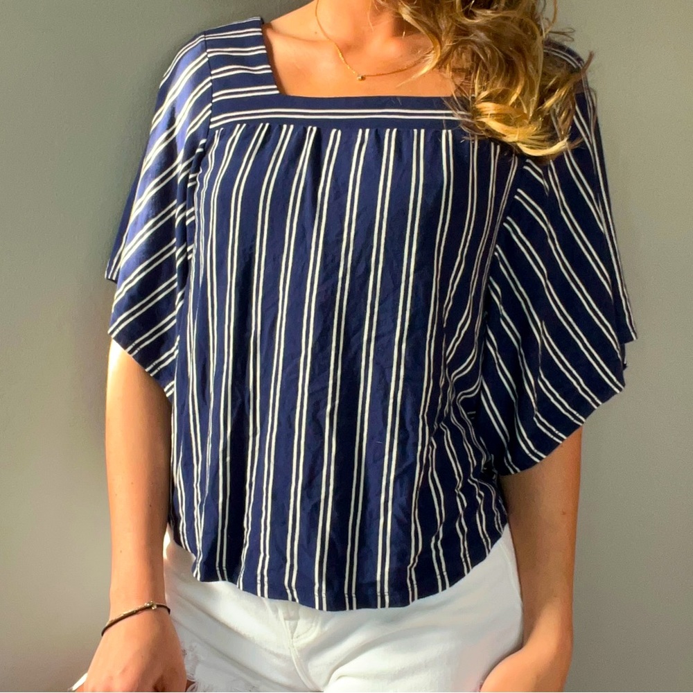 Universal Thread • Winged Top